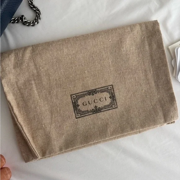 Gucci Navy Blue Dionysus Wallet on a chain - Picture 6 of 6